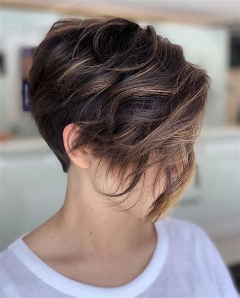 images of short haircuts front and back